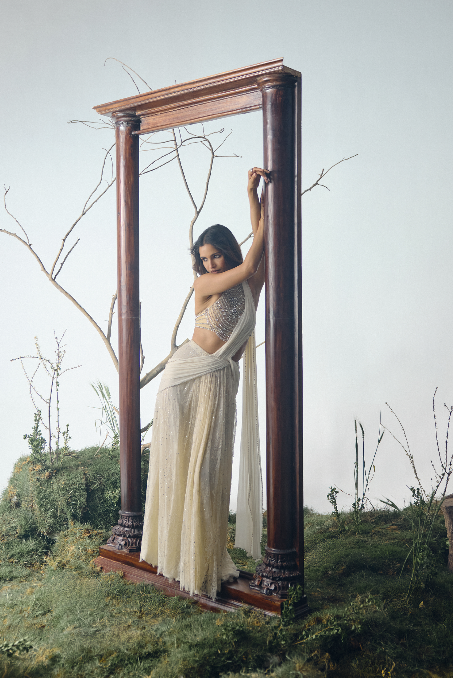 Ivory Crystal Embellished Lace Sari Set